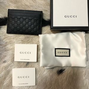 SALE💗BRAND NWT GUCCI GUCCISSIMA BLACK CARD HOLDER